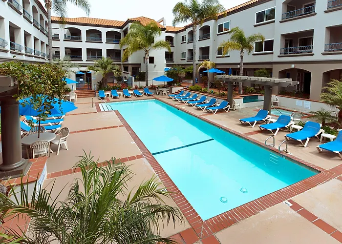 Tamarack Beach Hotel